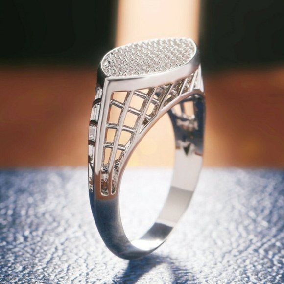 New 925 Silver White Sapphire Ring New